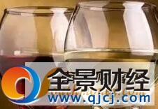 8歲男童與妹妹比酒量連喝十幾杯 真是熊孩子現(xiàn)還在昏迷中