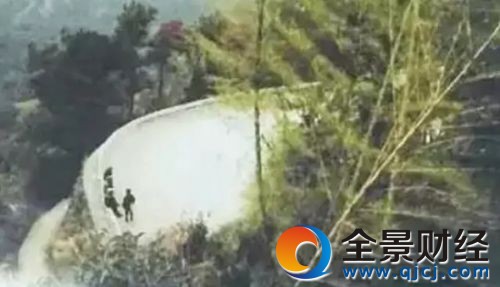 女學生騎死飛墜崖誰之過 事情的詳細經過要從2015年說起 女學生騎死飛墜崖誰之過 事情的詳細經過要從2015年說起